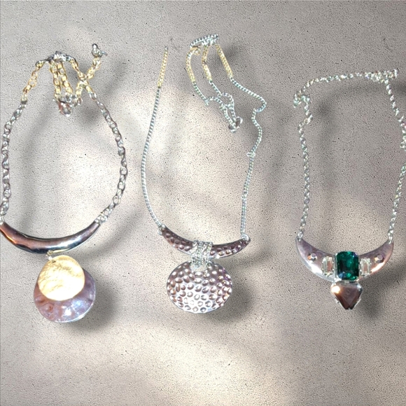 None Jewelry - Lot 3 Statement Silvertone Geometric Unmarked Necklaces EUC